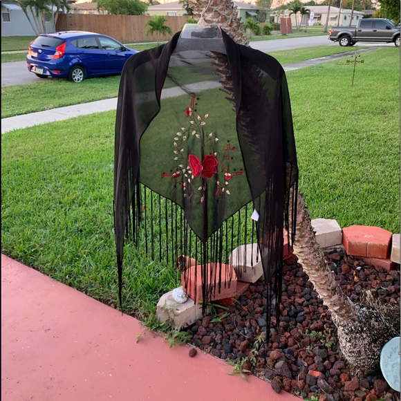 Black Shawl w/ Red Flower on back - Picture 2 of 5